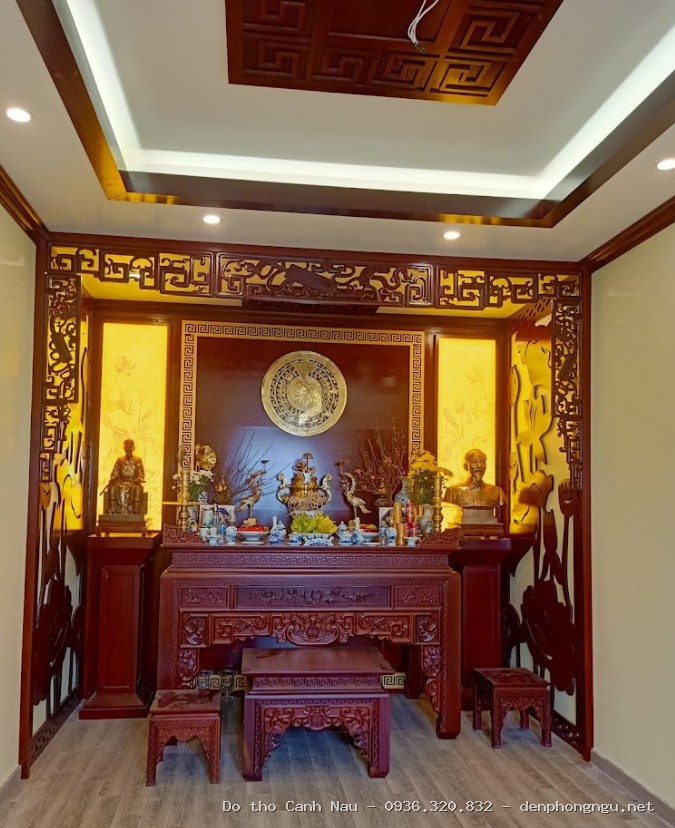 Bàn thờ chung cư đẹp Sơn PU, thếp điểm vàng ta tại Nam Từ Liêm Hoài Đức