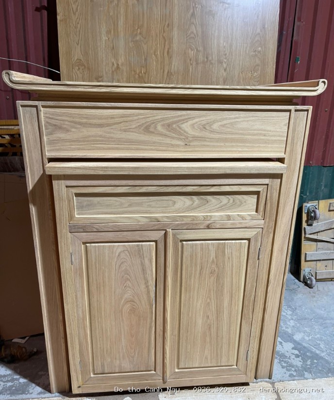 Bàn thờ chung cư đơn giản đẹp cùng bộ vách bàn thờ tại Hoàng Mai Gia Lâm