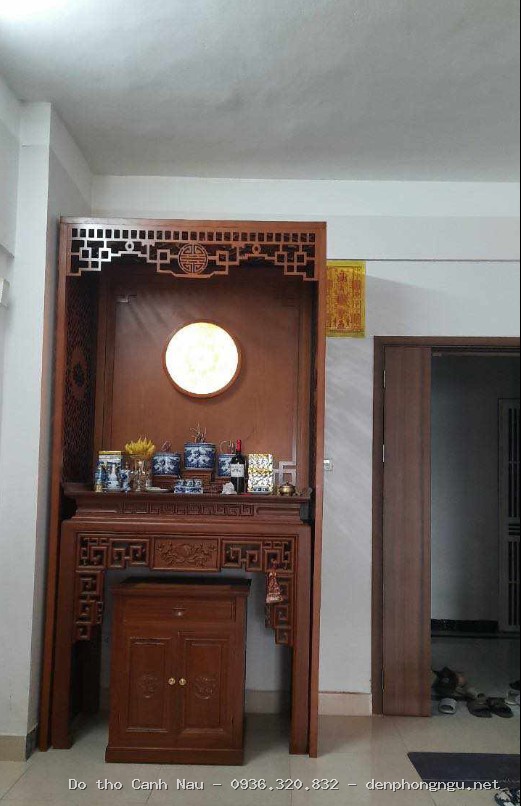 Bàn thờ chung cư nhỏ kết hợp vách ngăn phòng thờ tại Hà Đông - Hai Bà Trưng