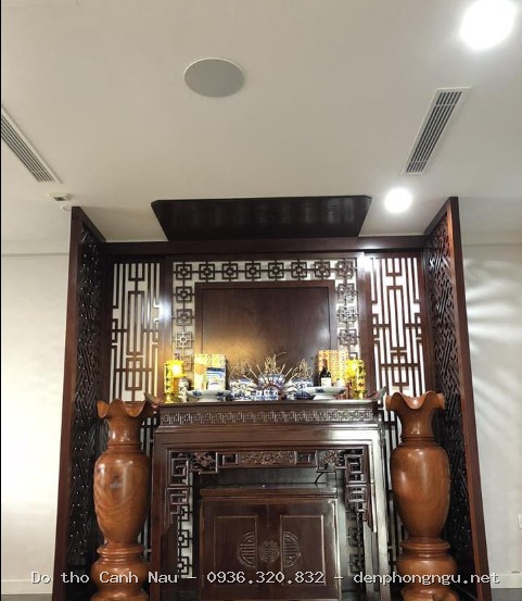 Bàn Thờ Gia Tiên Gỗ Sồi -BT08 tại Ba Đình - Hai Bà Trưng