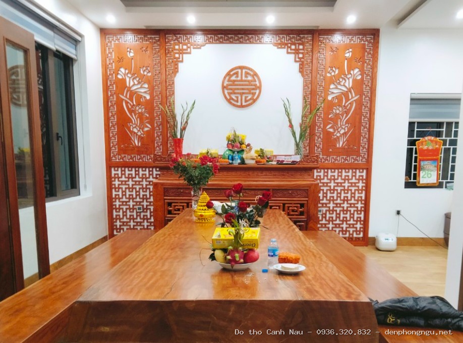 Bàn Thờ Gia Tiên Gỗ Sồi -BT16 tại Nam Từ Liêm Cầu Giấy
