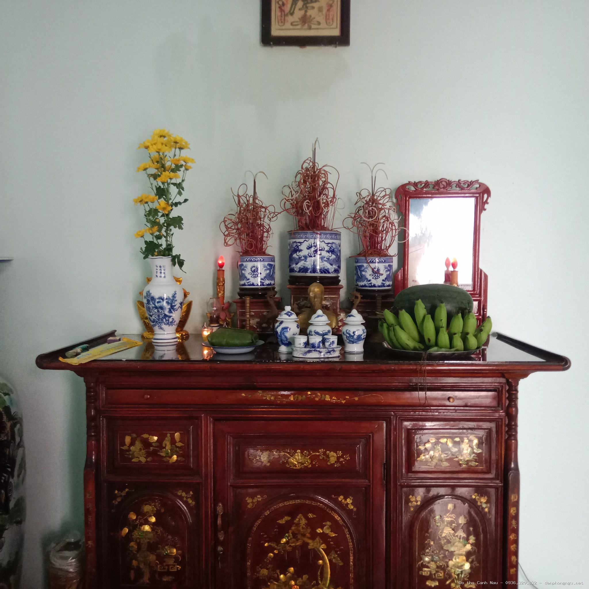 Tu sửa phòng thờ kết hợp vách ốp đẹp tại Cầu Giấy