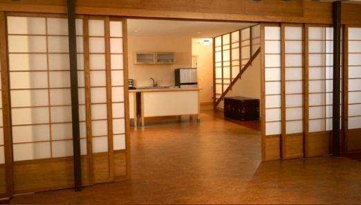 Vách ngăn kiểu Nhật đẹp được cập nhật đến năm 2024 sẽ là món đồ nội thất không thể thiếu để trang trí, tạo điểm nhấn cho căn nhà của bạn. Với những kiểu dáng đẹp mắt, tinh tế, độc đáo mang đến không gian sống đa sắc màu, đầy đủ tính thẩm mỹ.