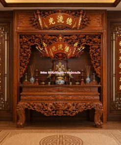 Cửa võng Hồng Trĩ và cuốn thư câu đối Mai Hóa Long dát vàng Đài Loan